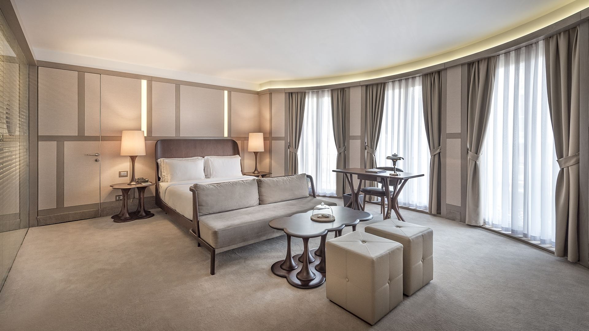 Deluxe King Room iç mekânı